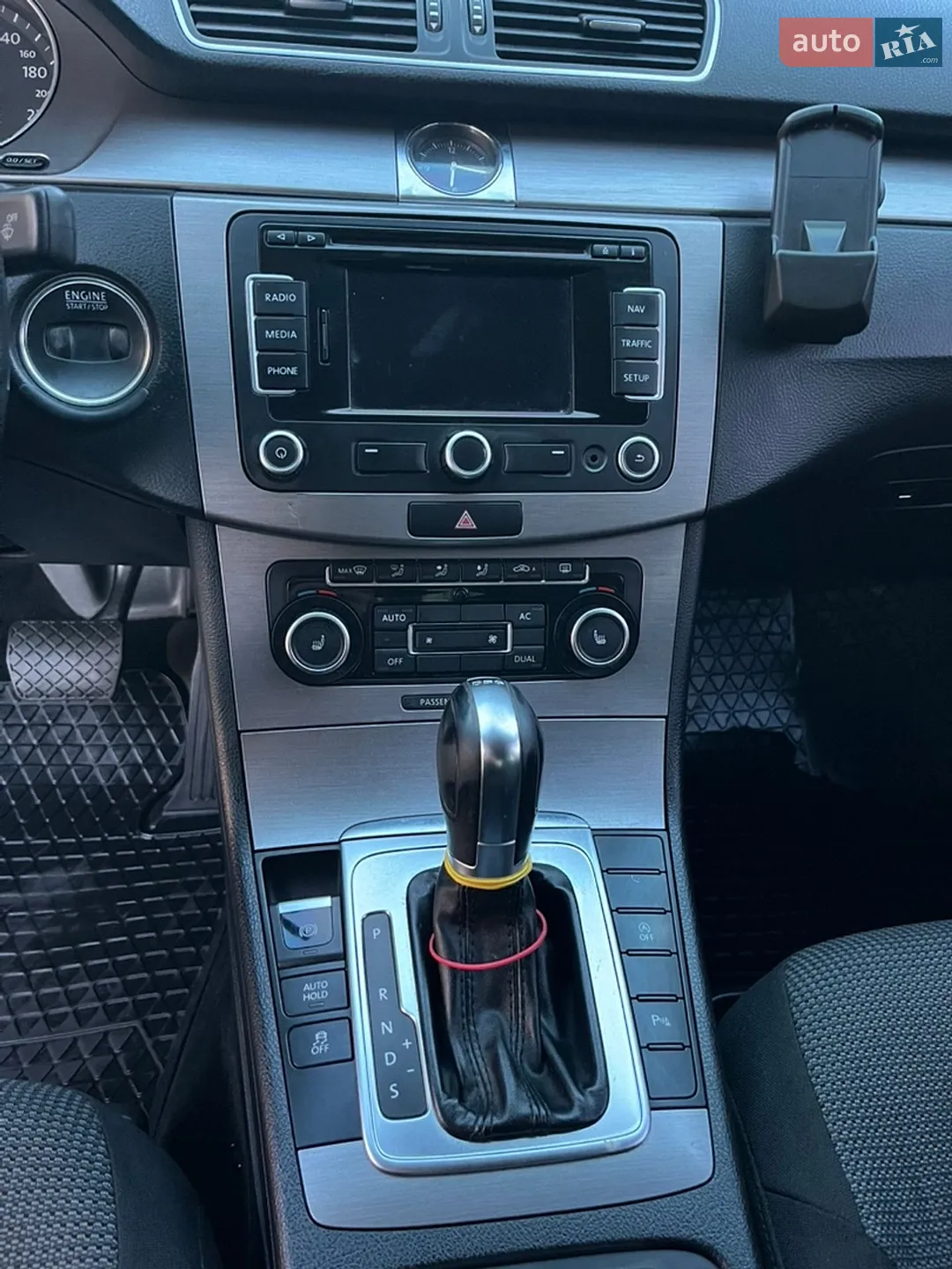 2011 Volkswagen Passat - мініатюра 31