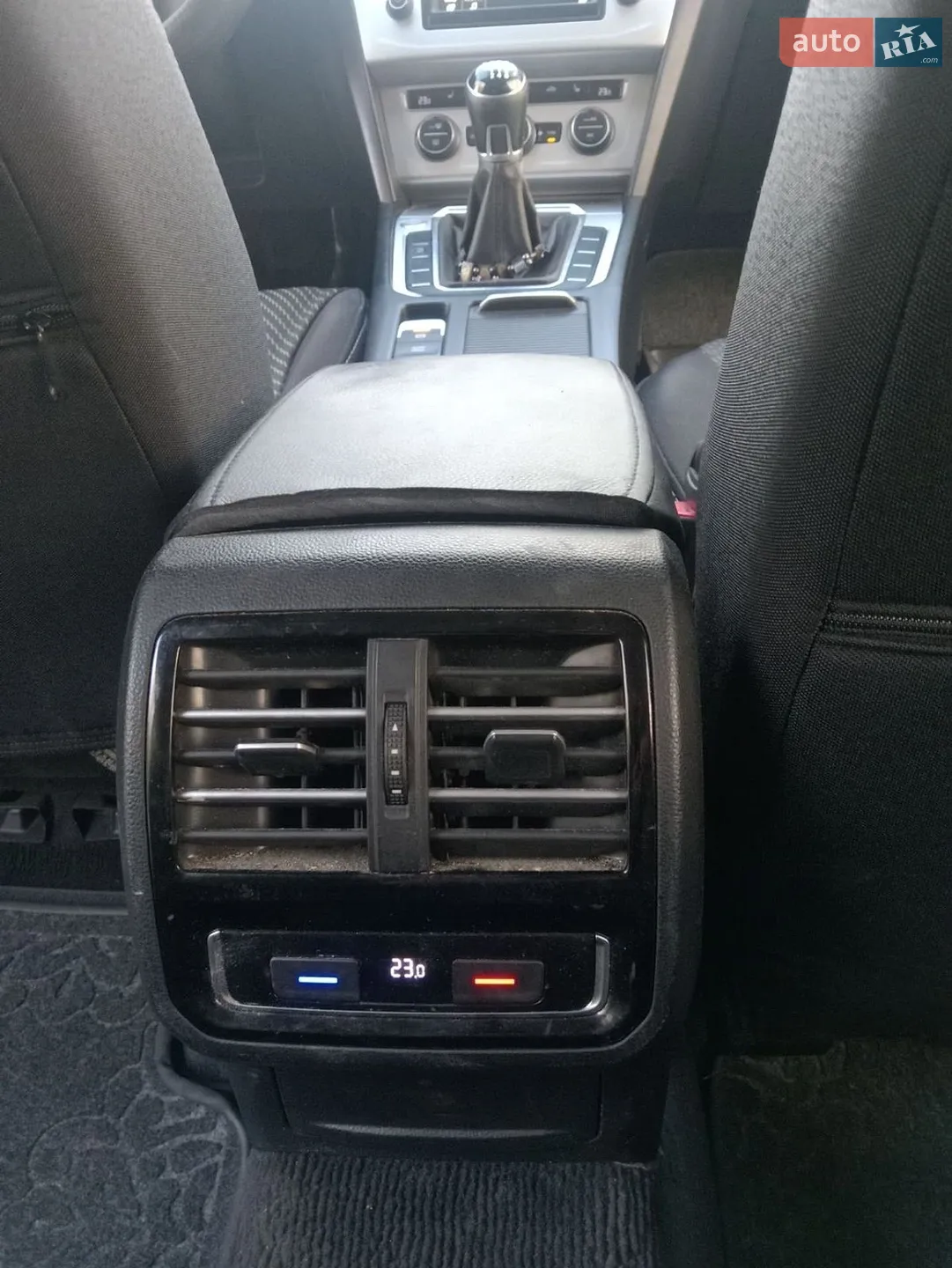 2016 Volkswagen Passat - мініатюра 18