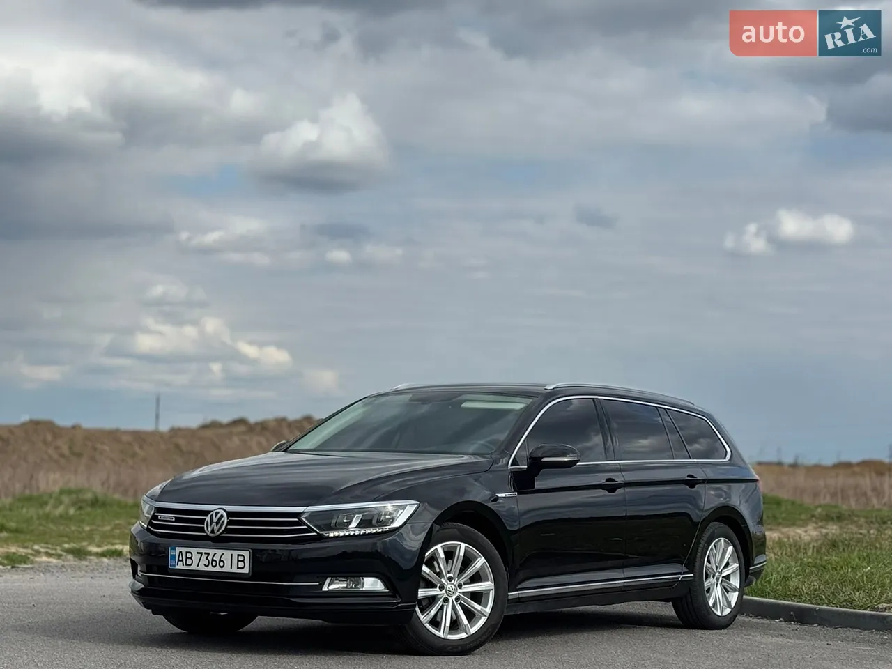 2017 Volkswagen Passat - мініатюра 33