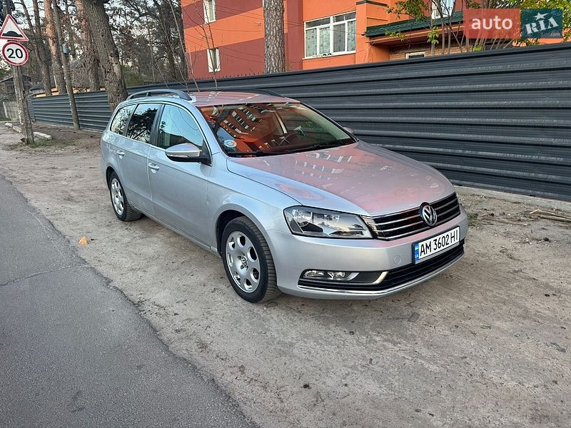 Volkswagen Passat 2011