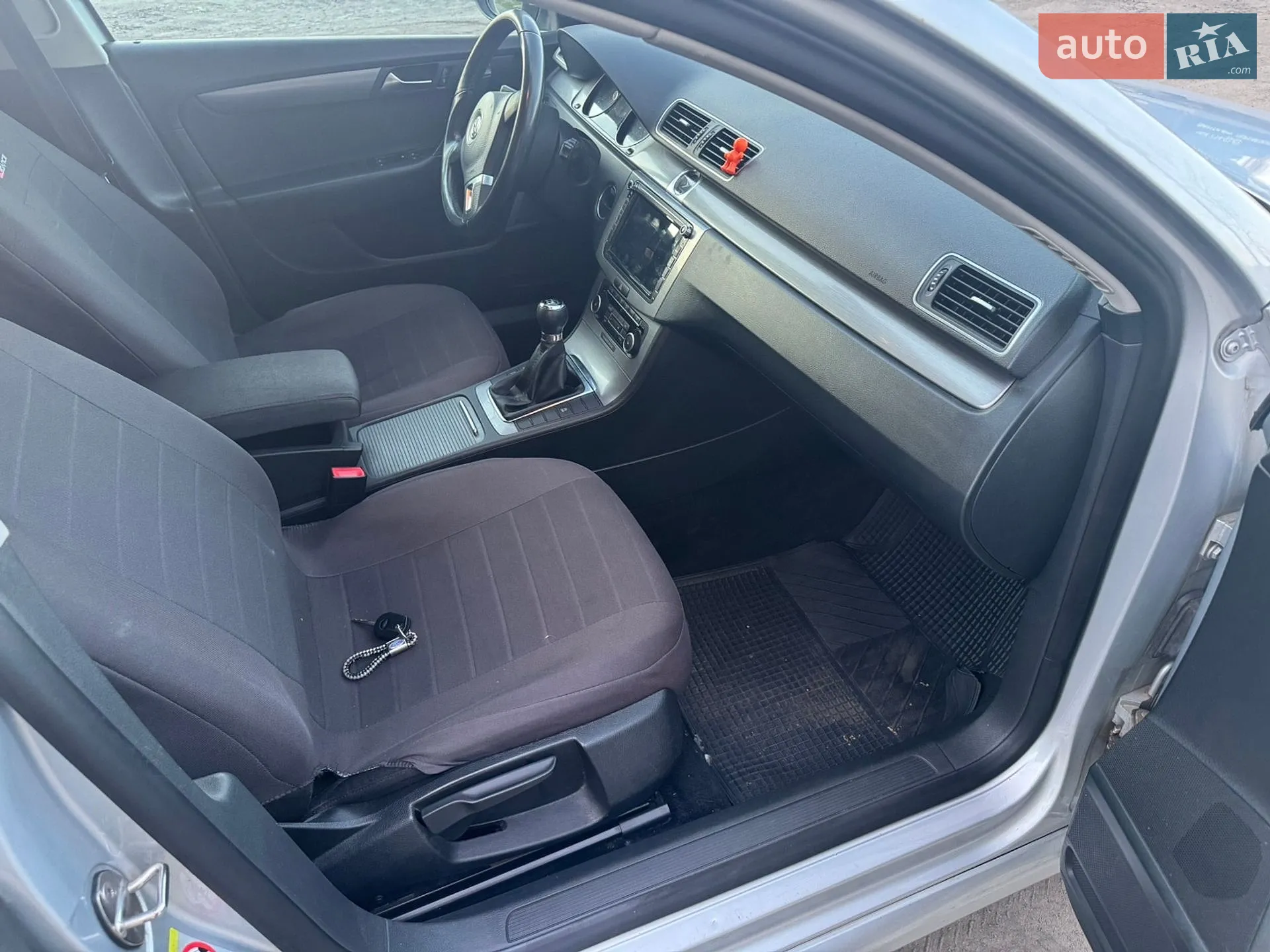 2011 Volkswagen Passat - мініатюра 13