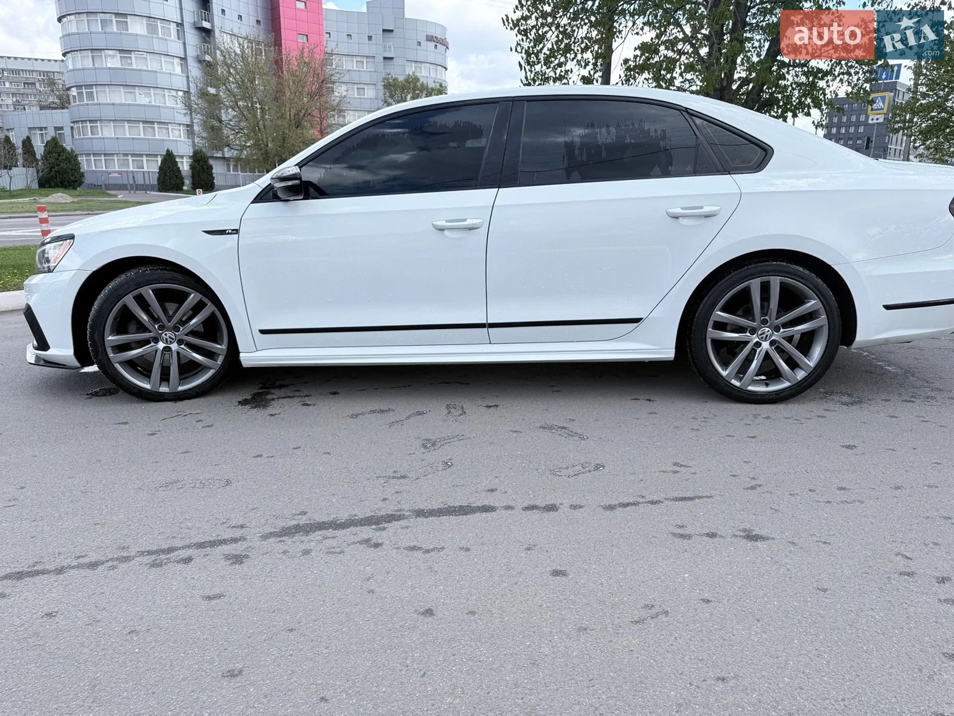 2016 Volkswagen Passat - мініатюра 4