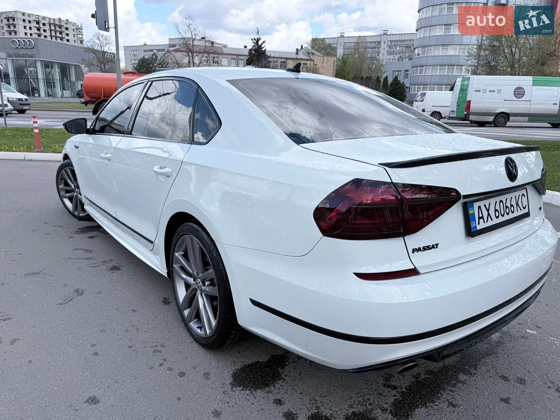 2016 Volkswagen Passat - мініатюра 5