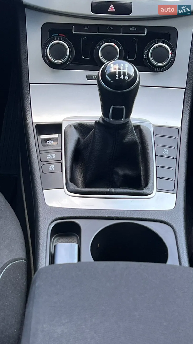 2014 Volkswagen Passat - мініатюра 16