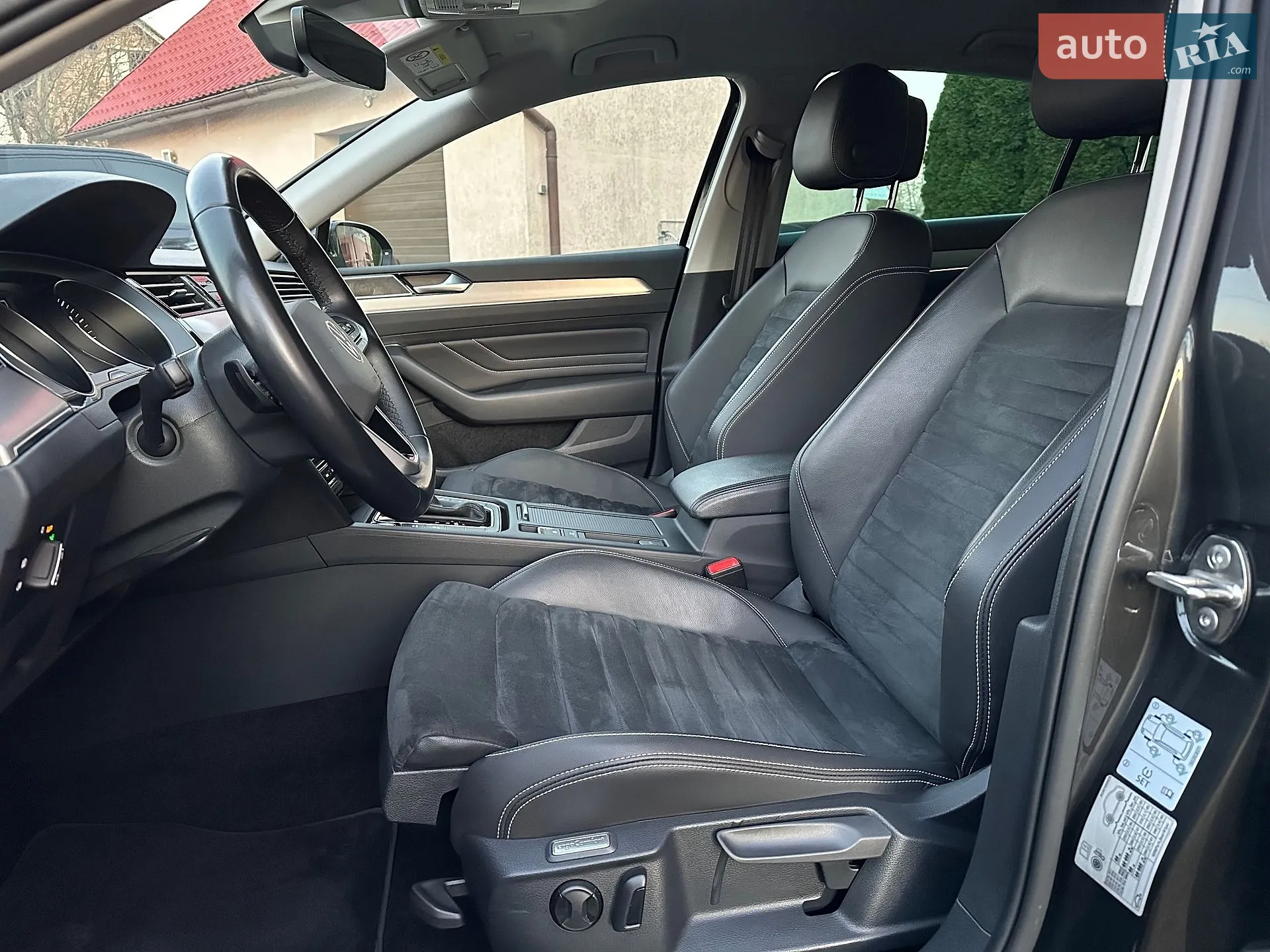 2021 Volkswagen Passat - мініатюра 41