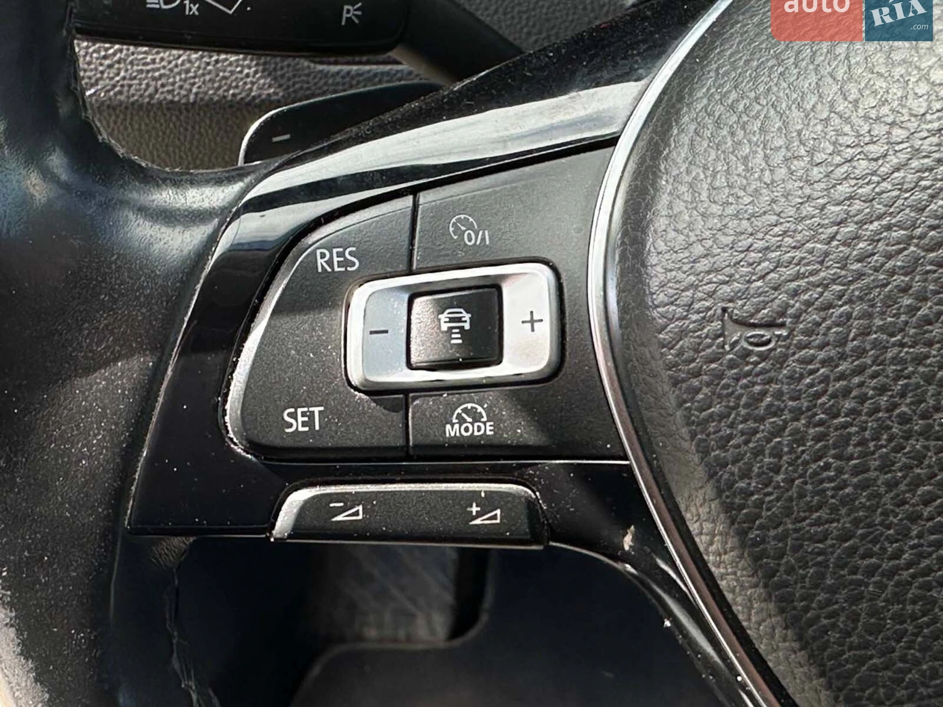 2015 Volkswagen Passat - мініатюра 19