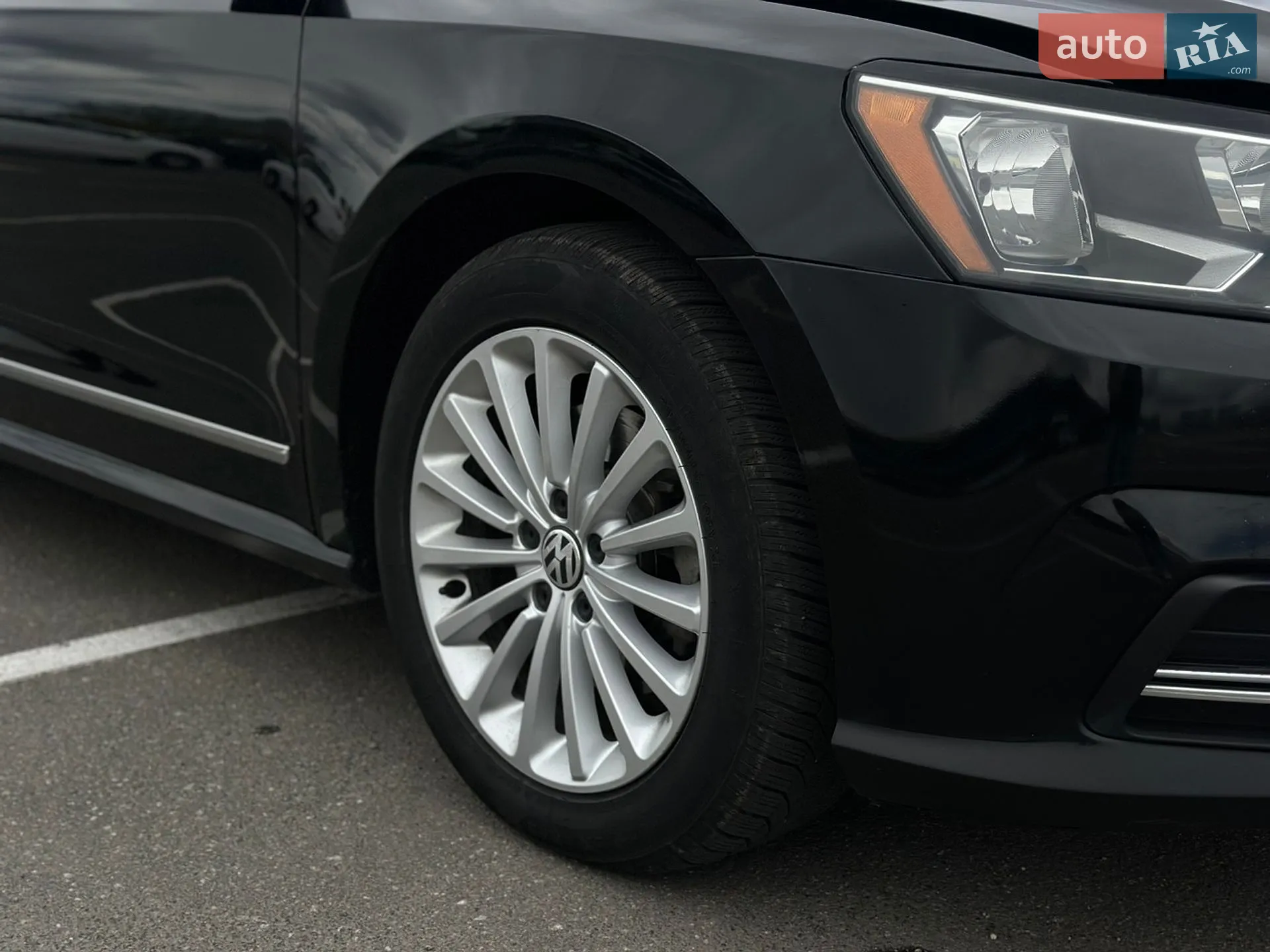 2016 Volkswagen Passat - мініатюра 13