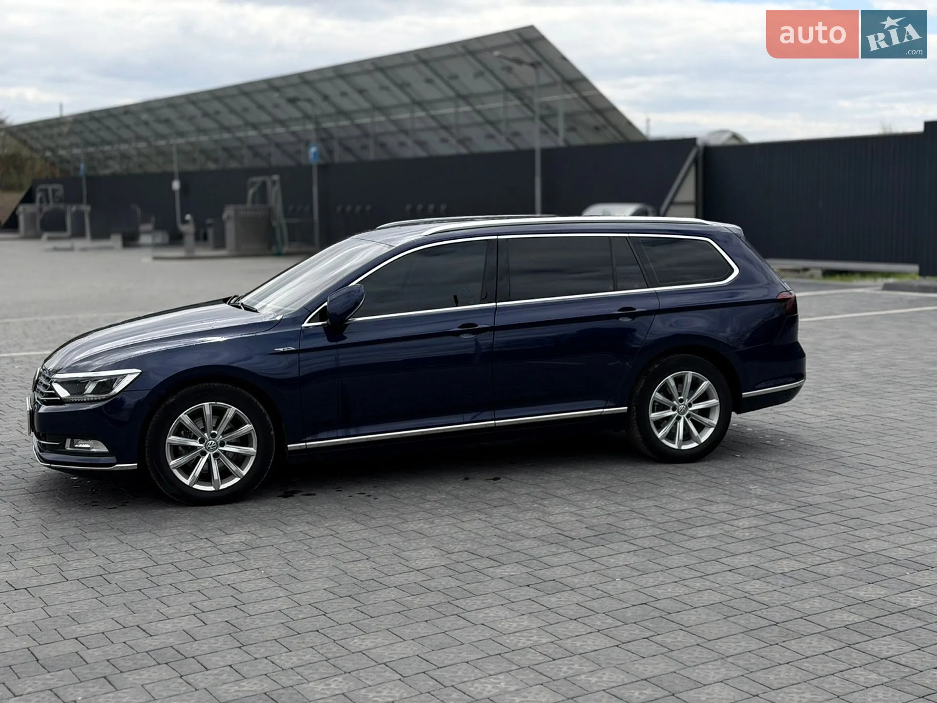 2019 Volkswagen Passat - мініатюра 6