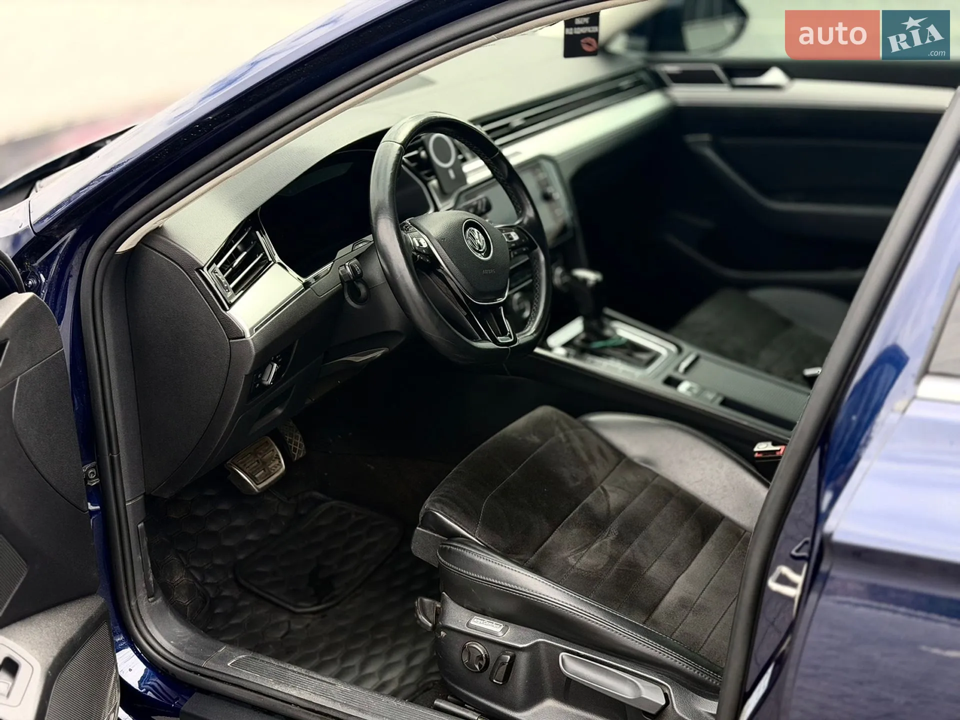 2019 Volkswagen Passat - мініатюра 16