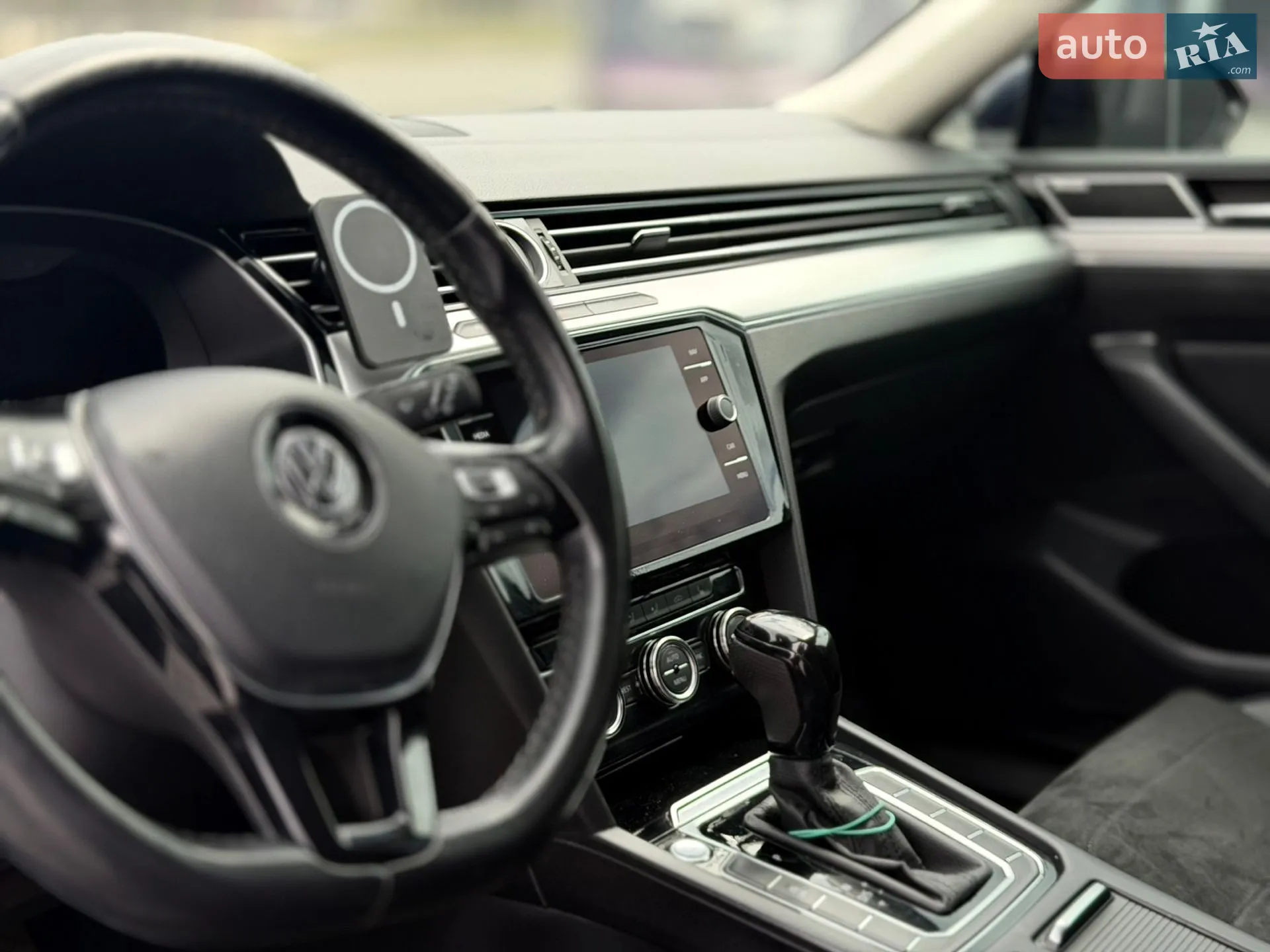 2019 Volkswagen Passat - мініатюра 17