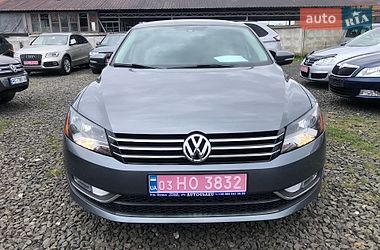 Седан Volkswagen Passat 2015 в Луцьку