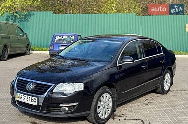 Седан Volkswagen Passat 2006 в Києві