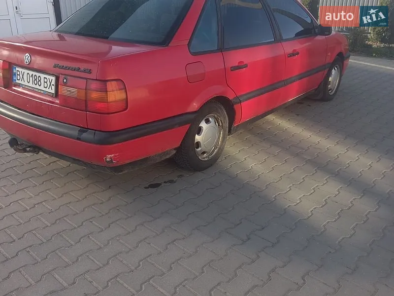 Volkswagen Passat 1993 VIN WVWZZZ3AZRB051559 фото оголошення 3 з 37