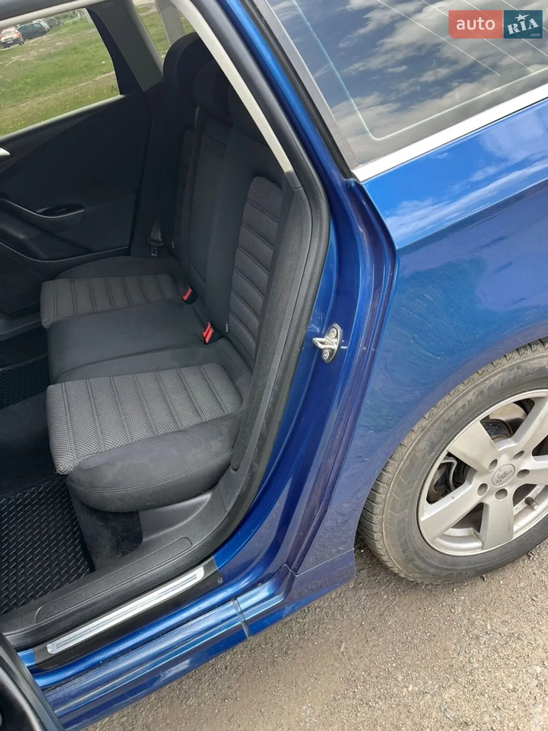 2010 Volkswagen Passat - мініатюра 19