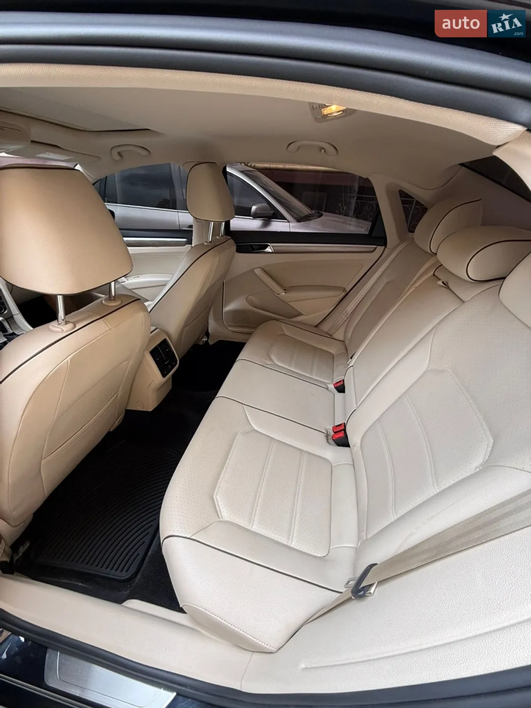 2017 Volkswagen Passat - мініатюра 11