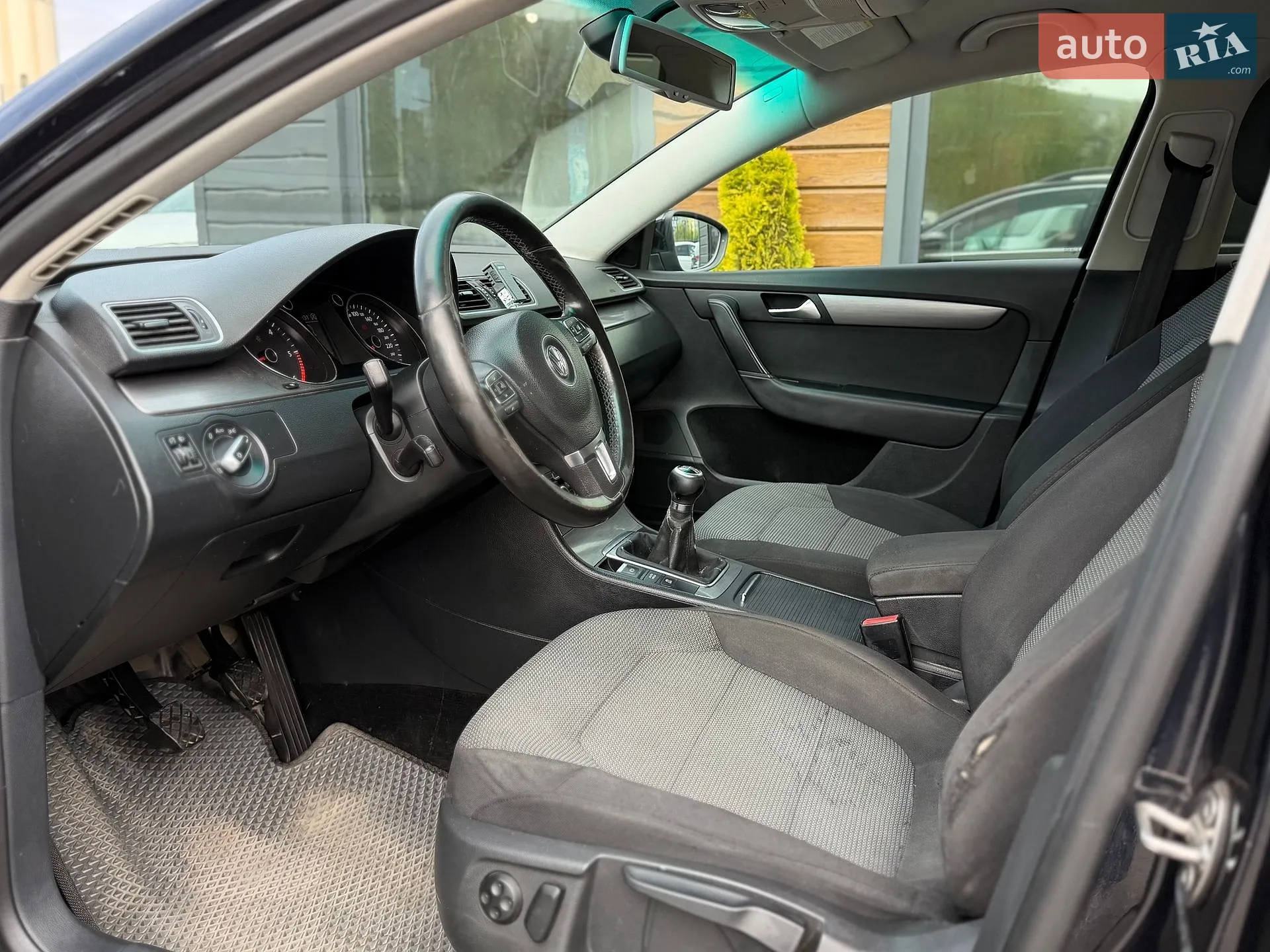 2011 Volkswagen Passat - мініатюра 28