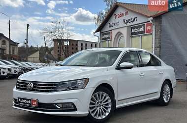 Седан Volkswagen Passat 2016 в Виннице