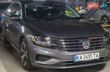 Седан Volkswagen Passat 2021 в Києві