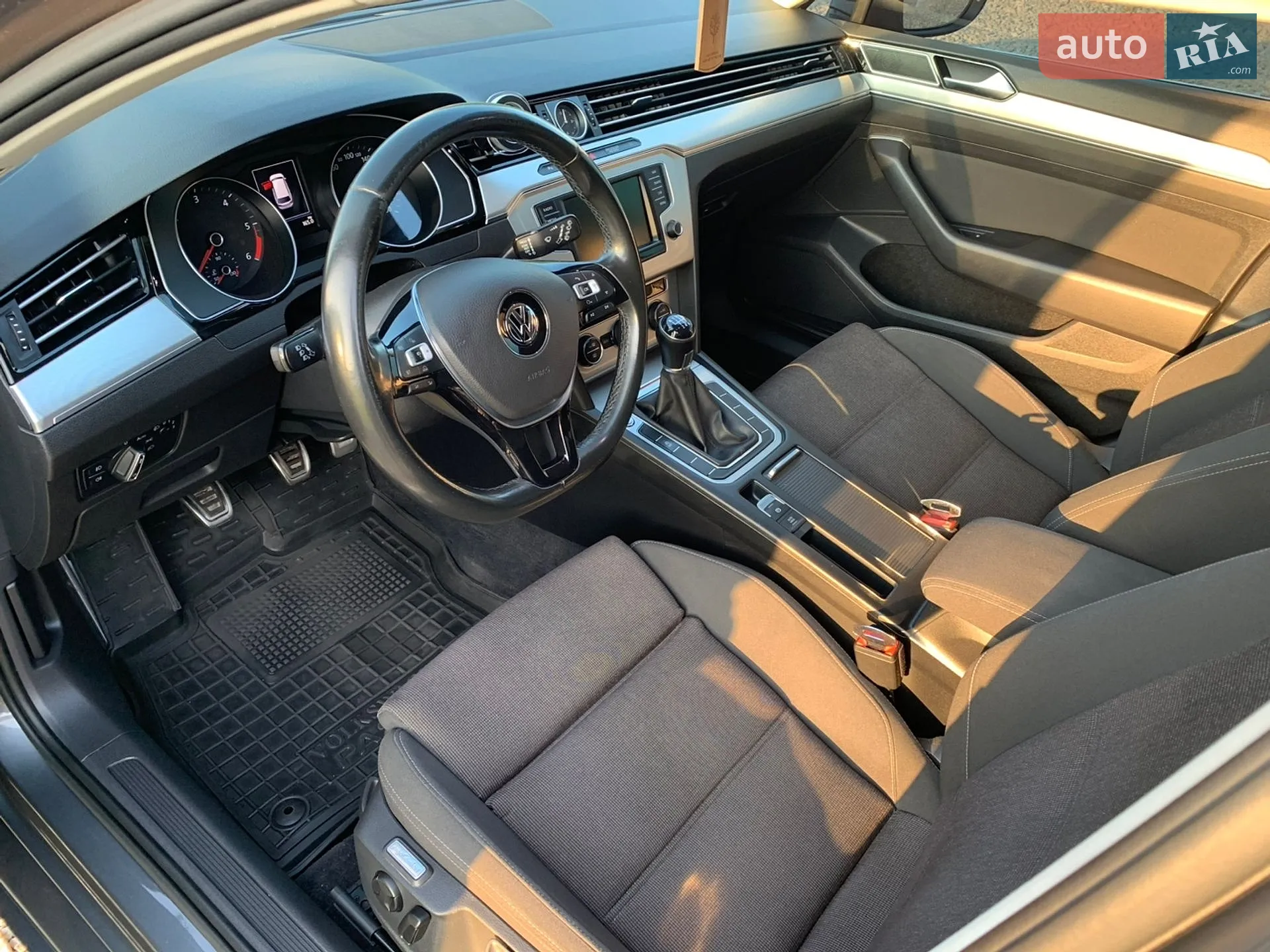 2016 Volkswagen Passat - мініатюра 13