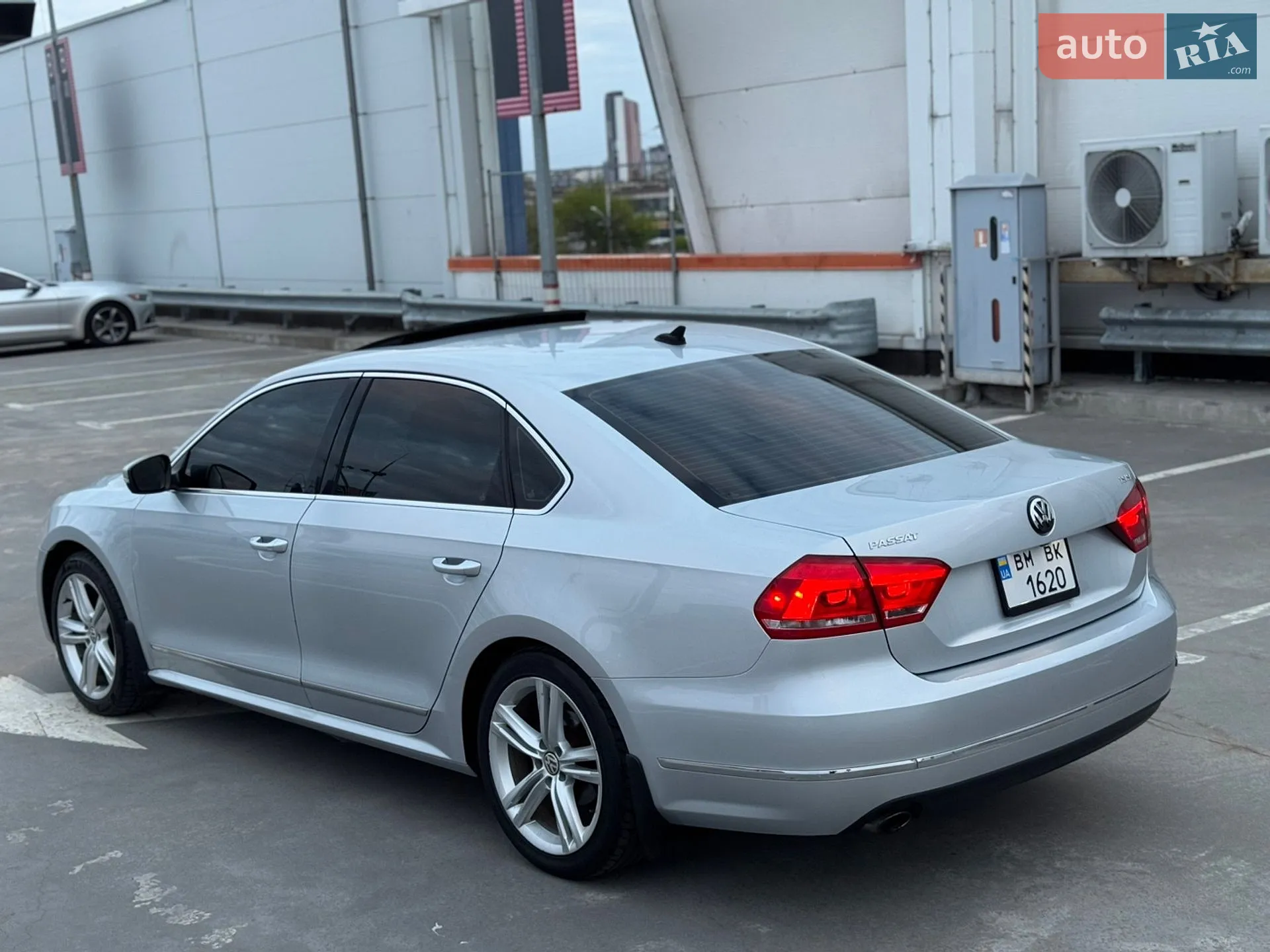 2014 Volkswagen Passat - мініатюра 19