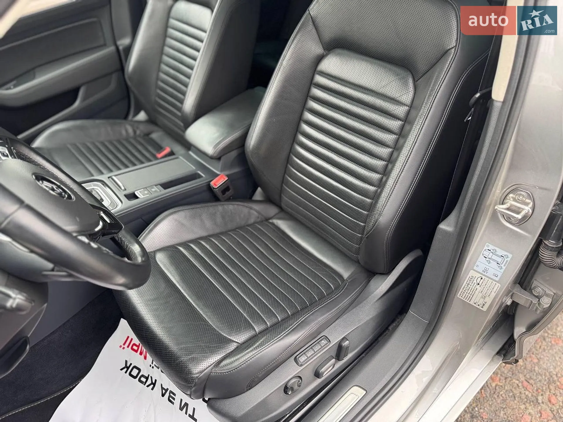 2014 Volkswagen Passat - мініатюра 2