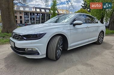 Седан Volkswagen Passat 2016 в Білій Церкві