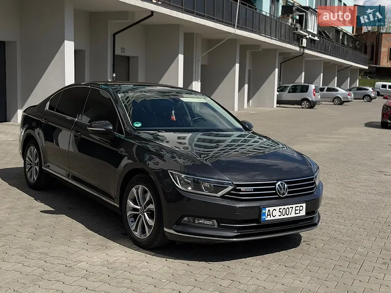 Volkswagen Passat