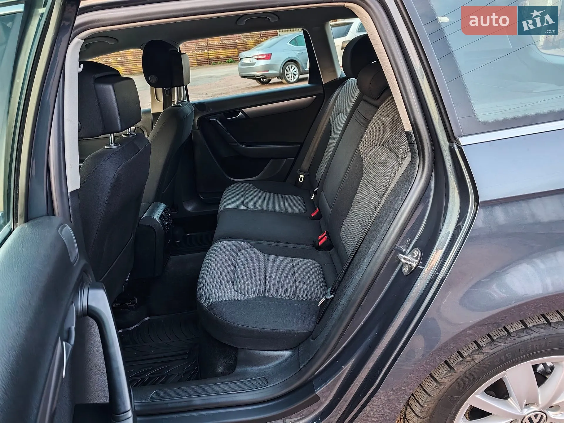 2013 Volkswagen Passat - мініатюра 28