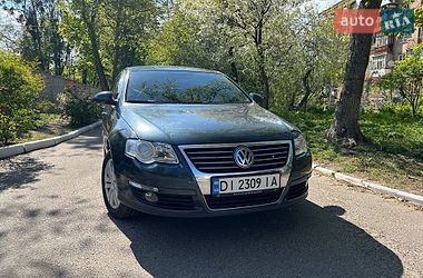 Седан Volkswagen Passat 2007 в Киеве