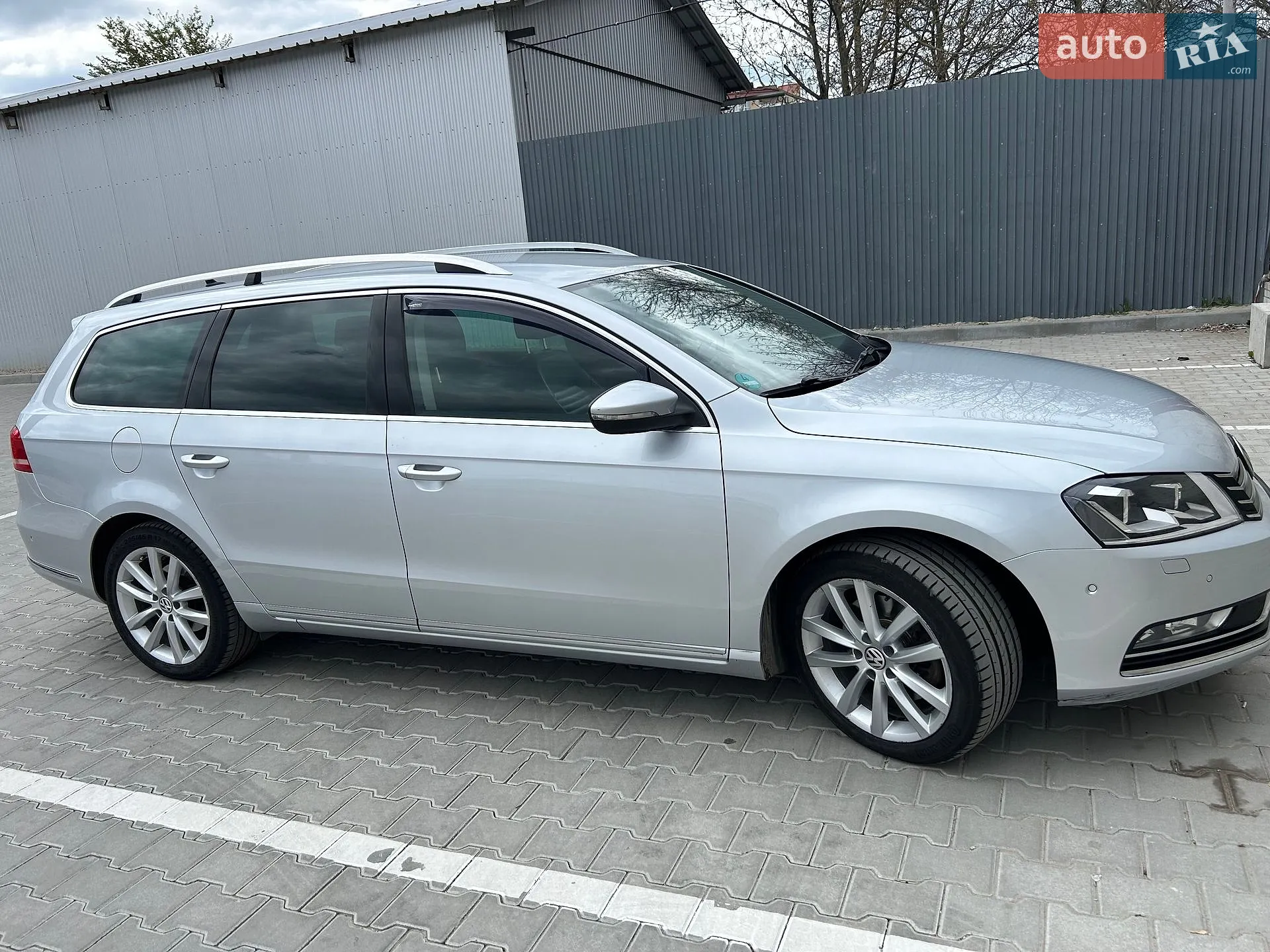 2013 Volkswagen Passat - мініатюра 2