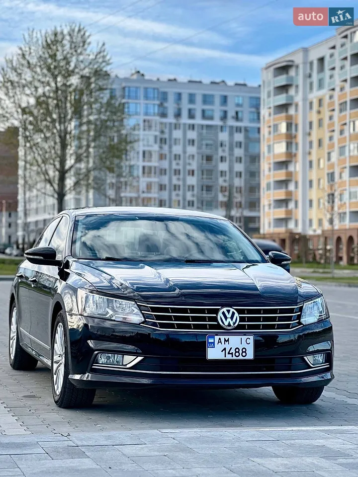 2015 Volkswagen Passat - мініатюра 16