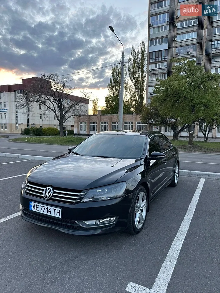 2011 Volkswagen Passat - мініатюра 19