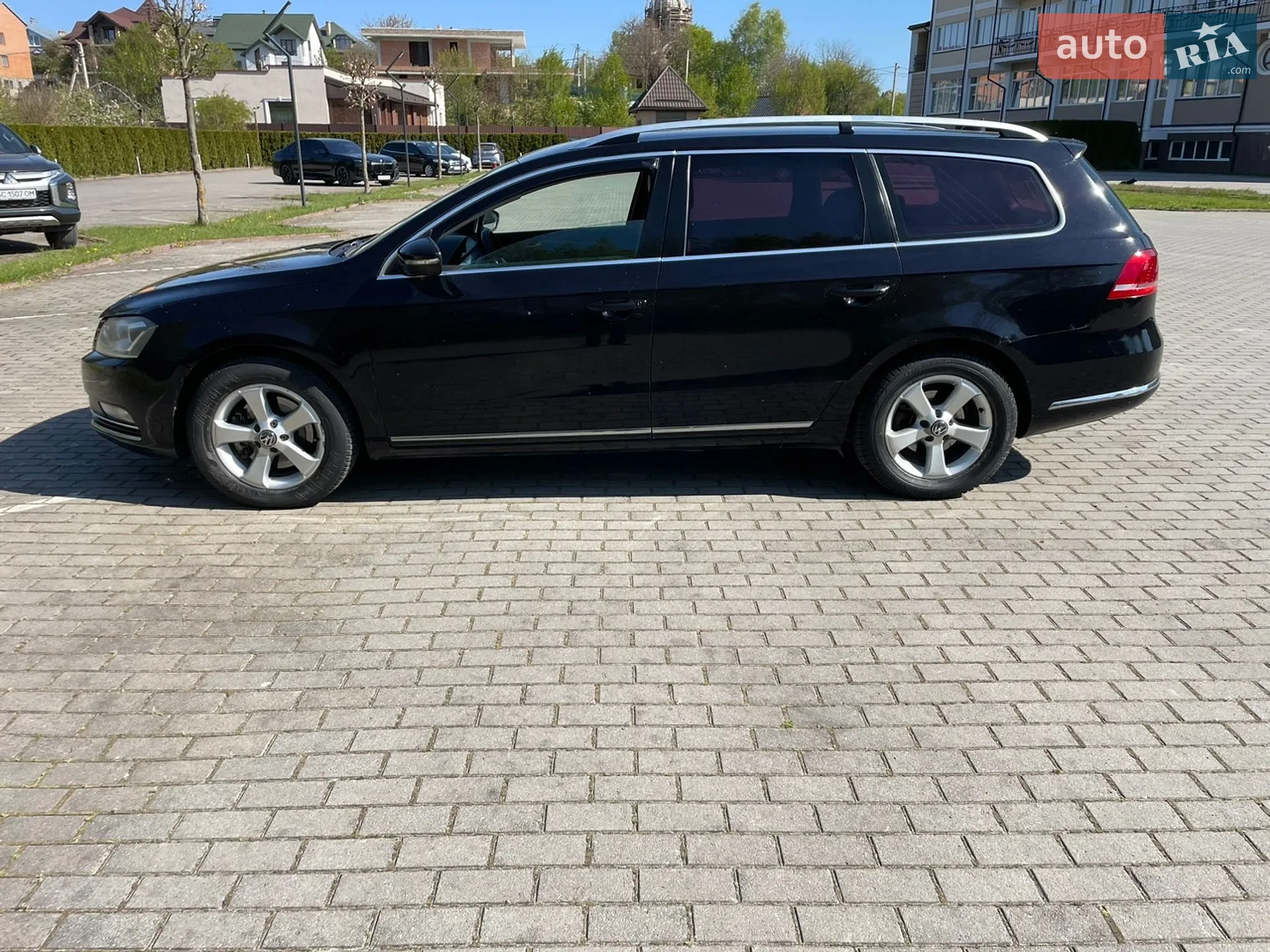 2011 Volkswagen Passat - фото 1