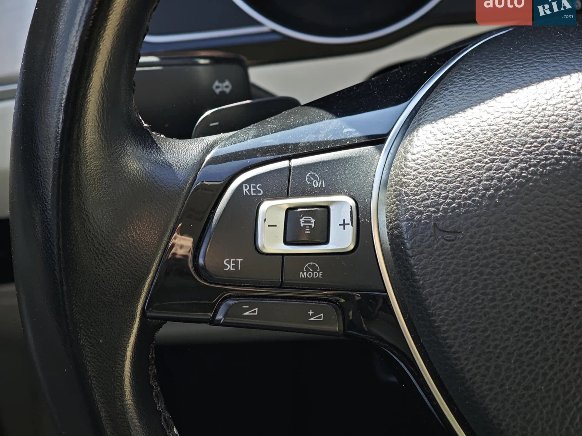 2016 Volkswagen Passat - мініатюра 26