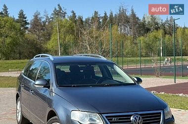 Универсал Volkswagen Passat 2010 в Полтаве