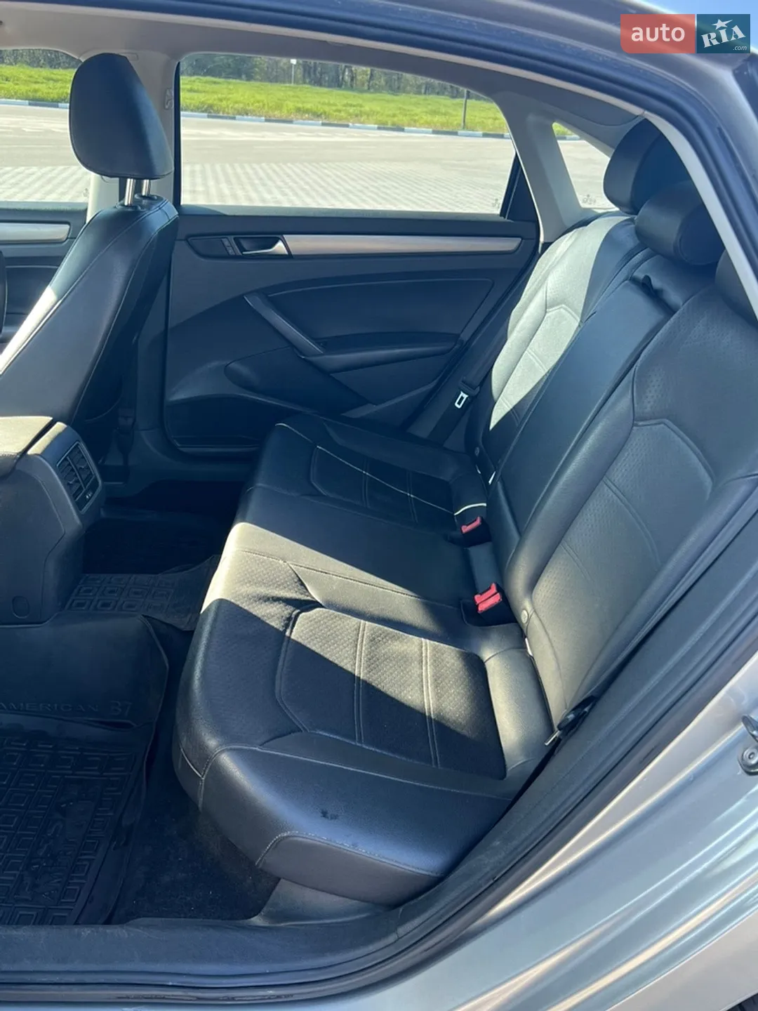 2014 Volkswagen Passat - мініатюра 24