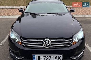 Седан Volkswagen Passat 2013 в Одессе
