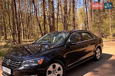 Седан Volkswagen Passat 2014 в Вышгороде
