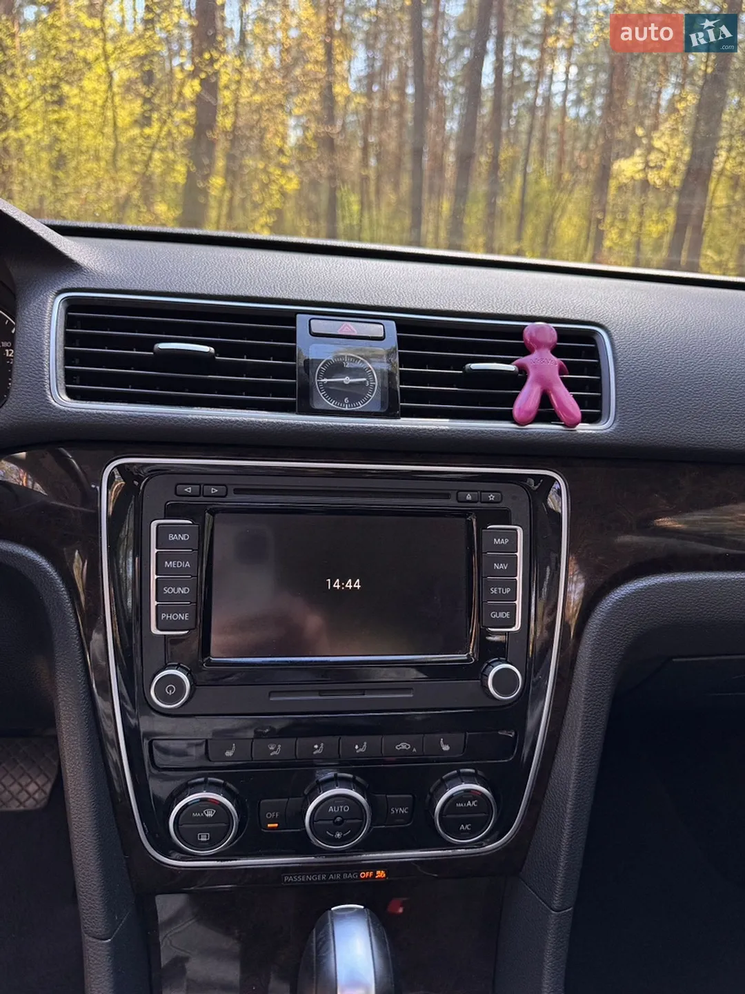 2014 Volkswagen Passat - мініатюра 29