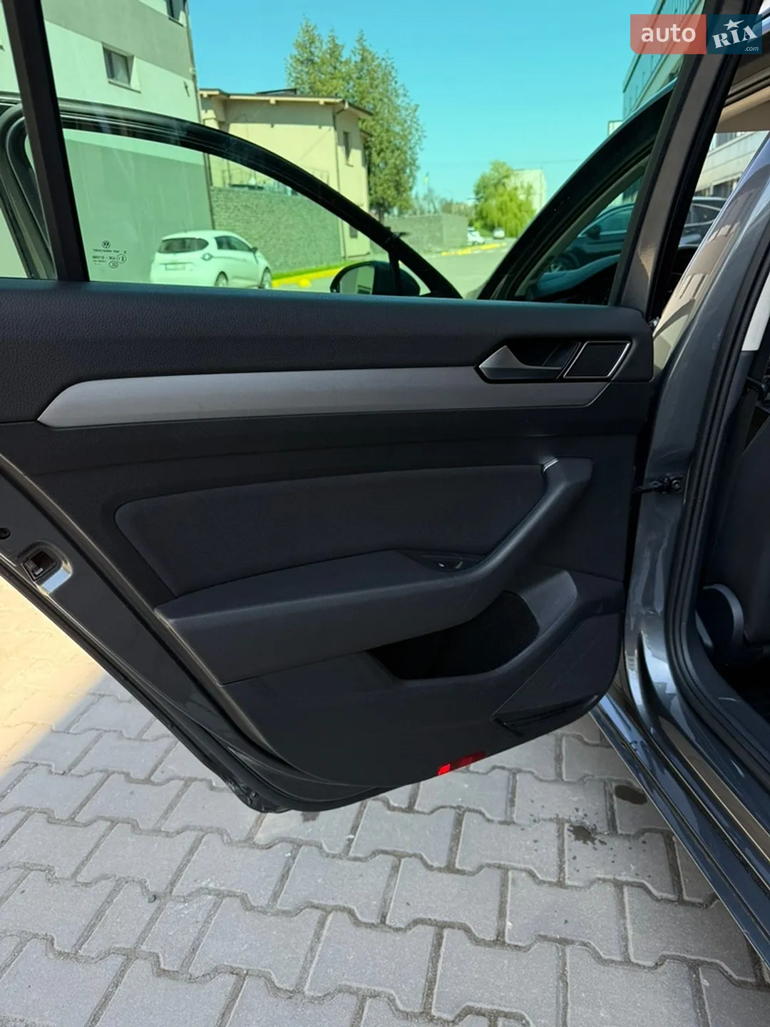 2017 Volkswagen Passat - мініатюра 36