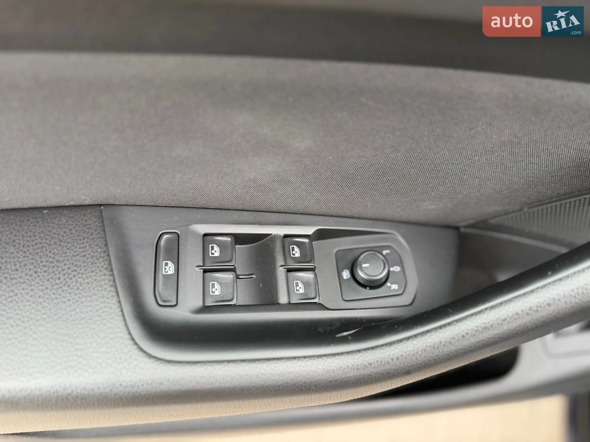 2018 Volkswagen Passat - мініатюра 27