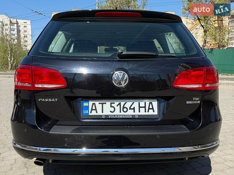 Універсал Volkswagen Passat 2011 в Івано-Франківську