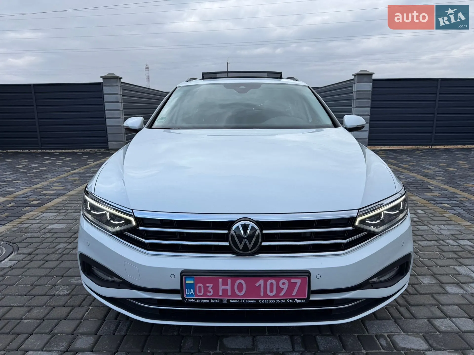 2022 Volkswagen Passat - мініатюра 2