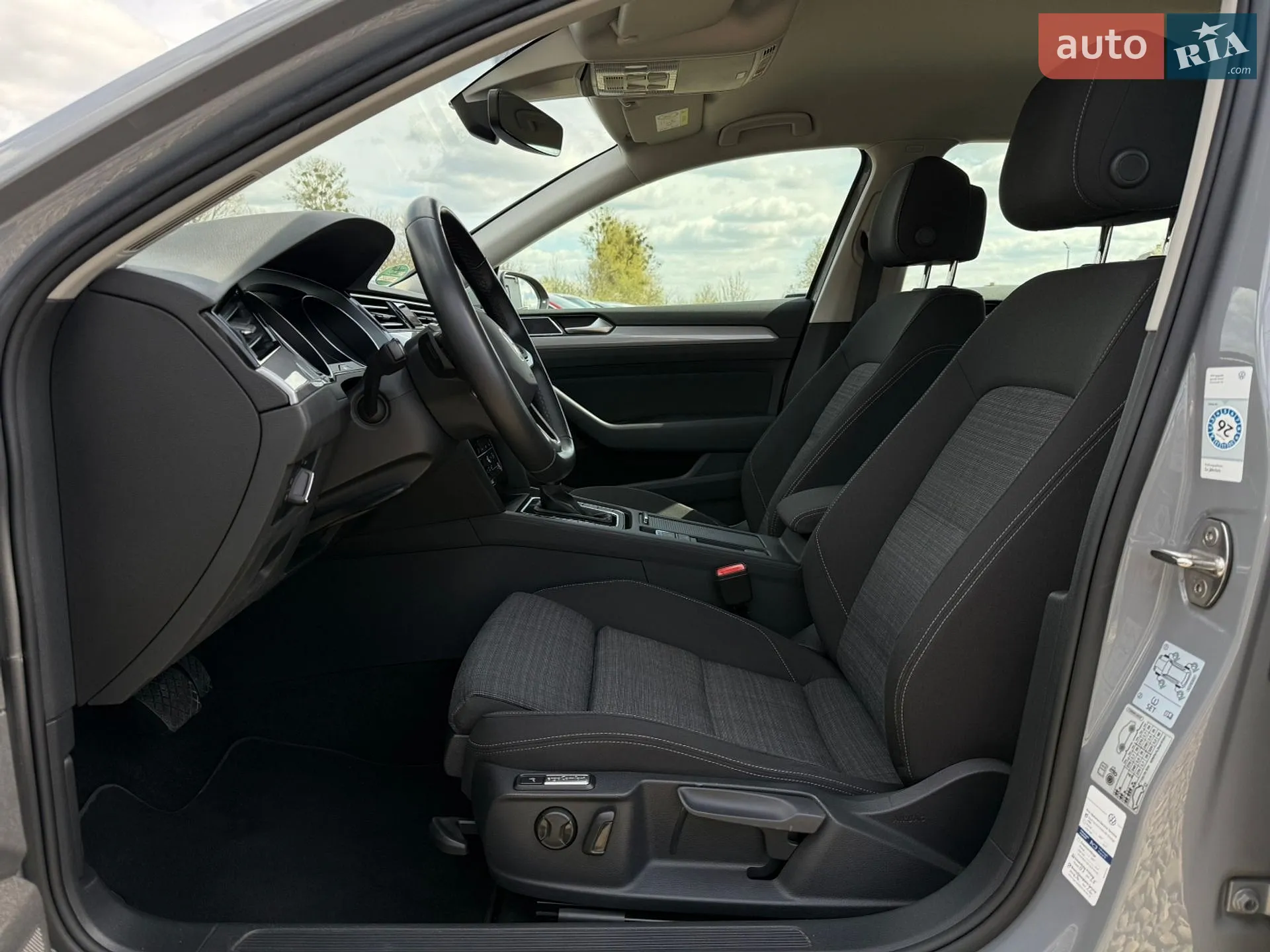 2022 Volkswagen Passat - мініатюра 33