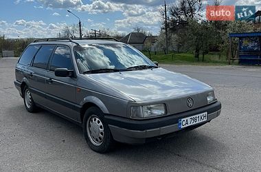 Универсал Volkswagen Passat 1993 в Чигирине