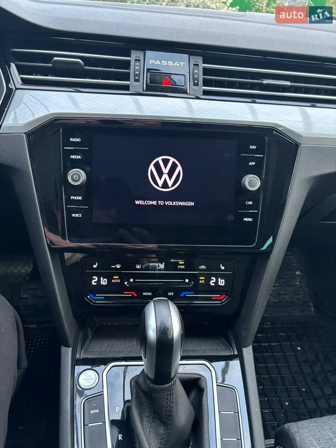 2022 Volkswagen Passat - мініатюра 5