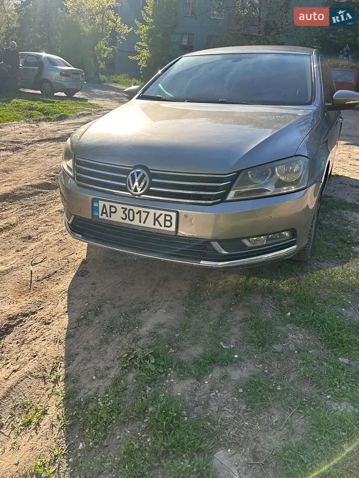 2011 Volkswagen Passat - мініатюра 20