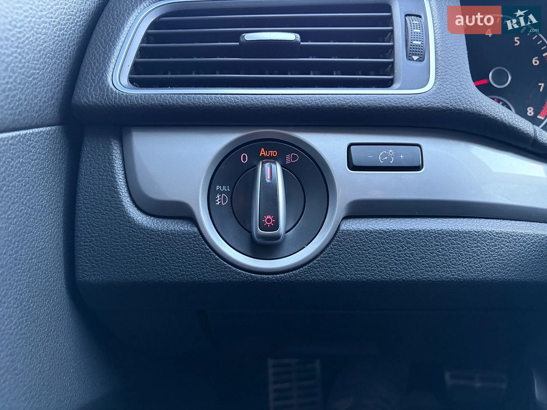 2015 Volkswagen Passat - мініатюра 21