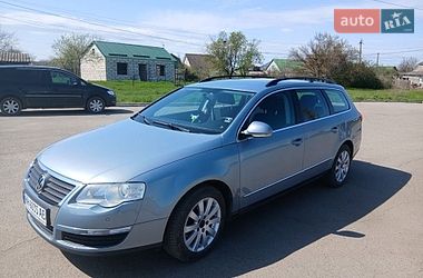 Универсал Volkswagen Passat 2010 в Измаиле