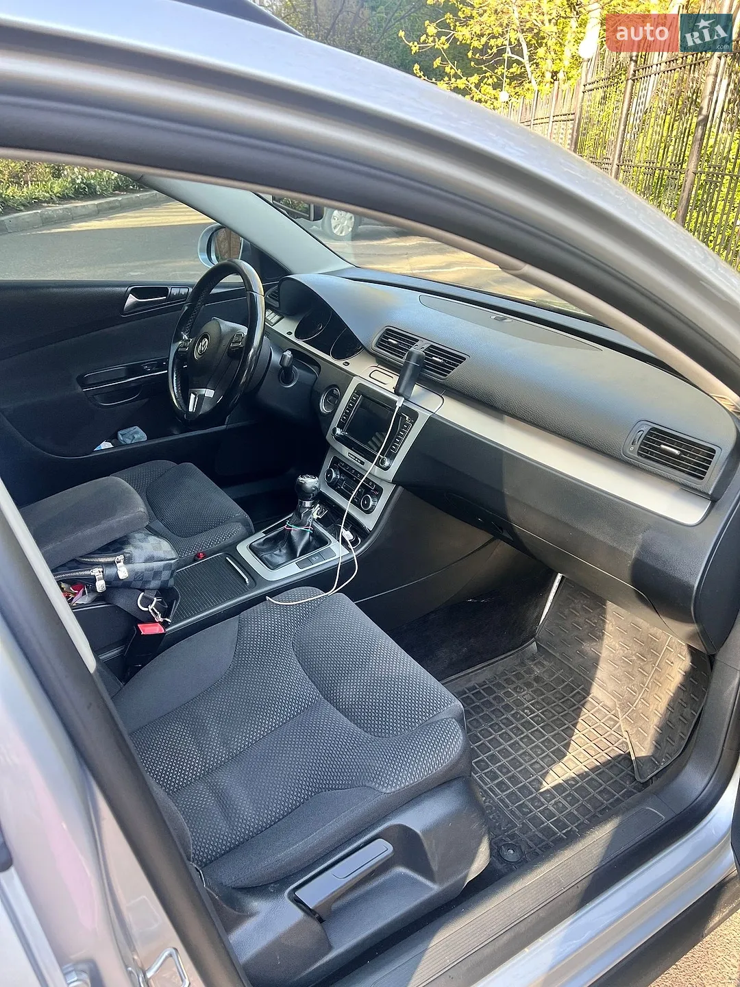 2010 Volkswagen Passat - мініатюра 17